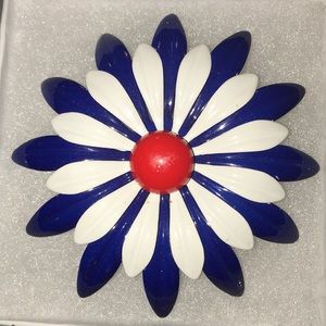 Vintage Flower Pin